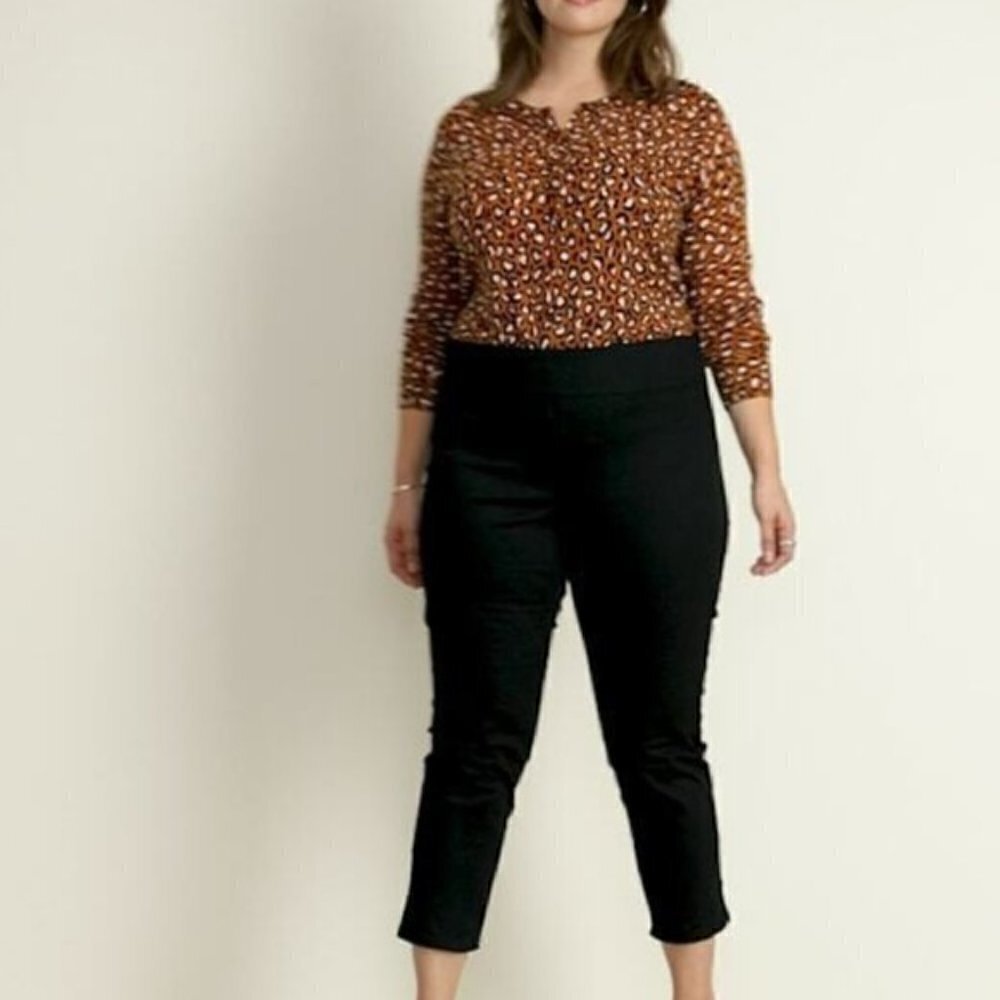 NWT Old Navy High Waisted Pull on Pants 26 Plus Long Black